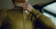 Signature long sleeve jersey Gold